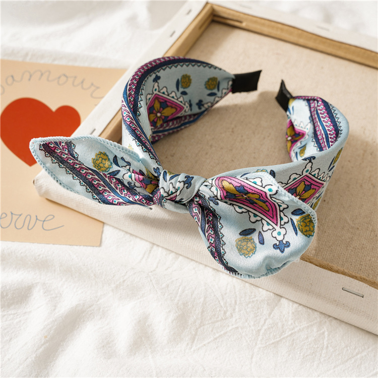 Pañuelo cuadrado azul diadema Orejas de conejo