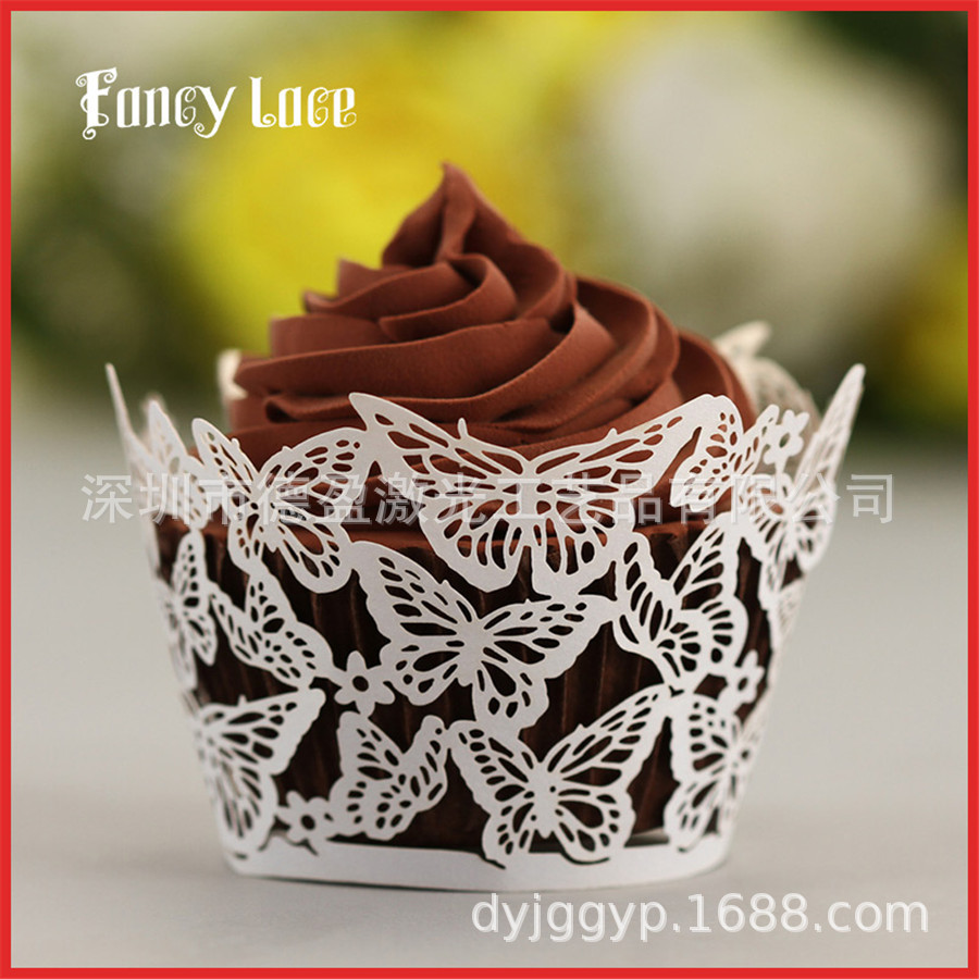 西式草坪婚礼甜品台装饰 彩色唯美镂空蕾丝花边纸杯蛋糕围边