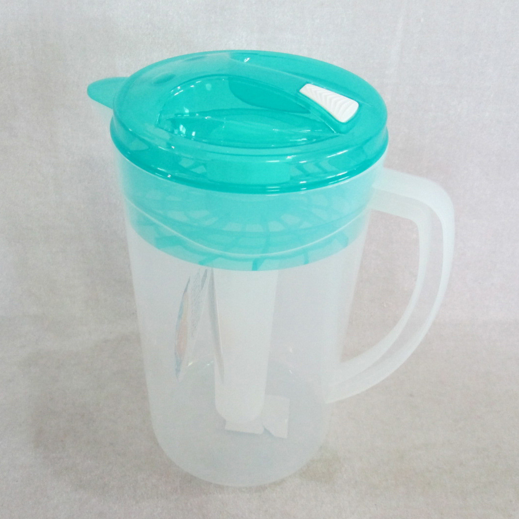 Suministro directo de fábrica de gran capacidad para el hogar botella de agua fría de plástico con palo de congelación rápida una olla cuatro tazas de botella de agua fría traje de regalo