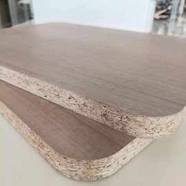 定制三聚氰胺密度板家具板板面平整多规格可根据客户要求定制