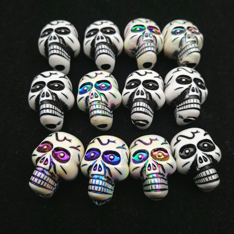 跨境热销亚克力镀彩直孔骷髅头珠子 DIY手工串珠万圣节装饰品配件