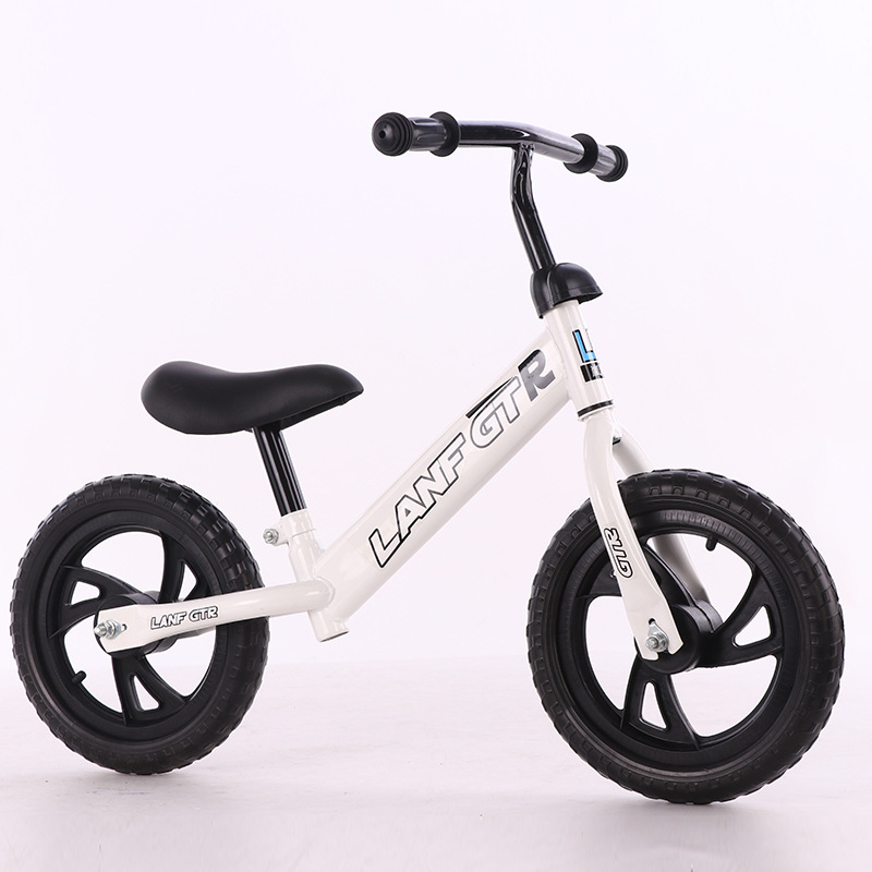 Fábrica al por mayor de los niños equilibrio coche pedal-libre de inercia scooter Niño de la bicicleta de los niños