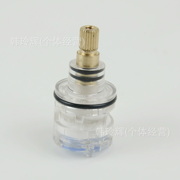 Поставка трехскоростного водосберегающего пластикового сердечника клапана 40 мм. Европейский трехскоростной керамический сердечник клапана.