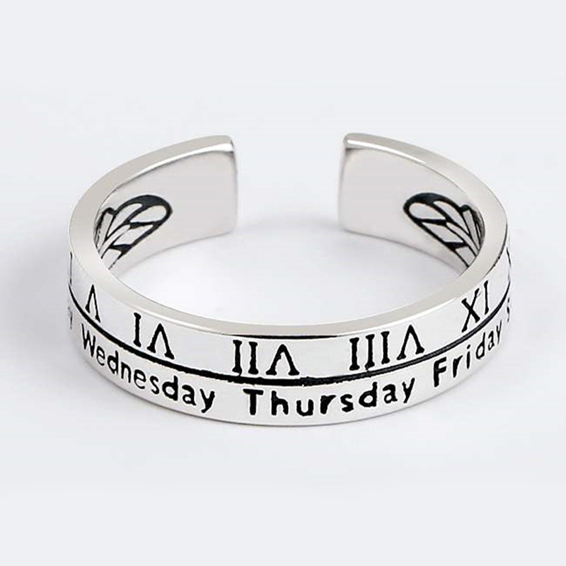 レトロなアルファベットの指輪の組み合わせins韓東大門ヒップホップはs 925銀の英語の指輪の対外貿易の卸売りをめっきします。