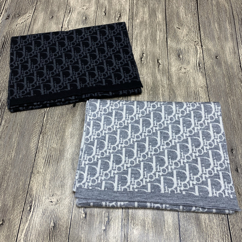 2026 European and American Autumn and Winter New Men's Wool Blend Letter Pattern Two-Color Double-Sided Warm Scarf Thick Neck Scarf 2026 European and American Autumn and Winter New Men's Wool Blend Letter Pattern Two-Color Double-Sided Warm Scarf Thick Neck Scarf