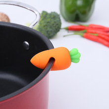 物叠生设计硅胶小胡萝卜锅盖抬高防溢器 厨房实用小工具 跨境可售