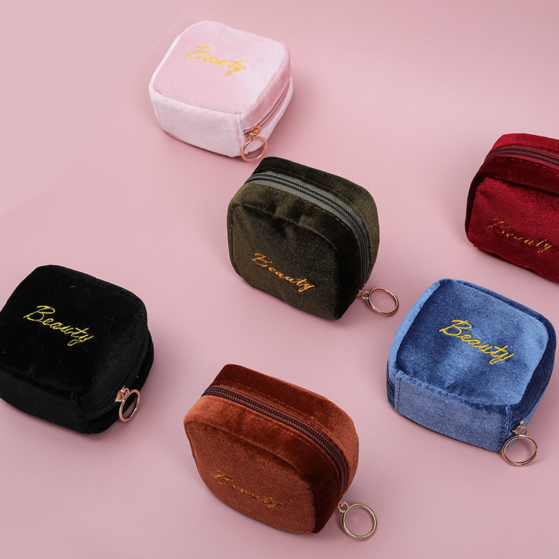 Spot Net red with Korean velvet lipstick cosmetic bag travel portable finishing storage bag factory outlet