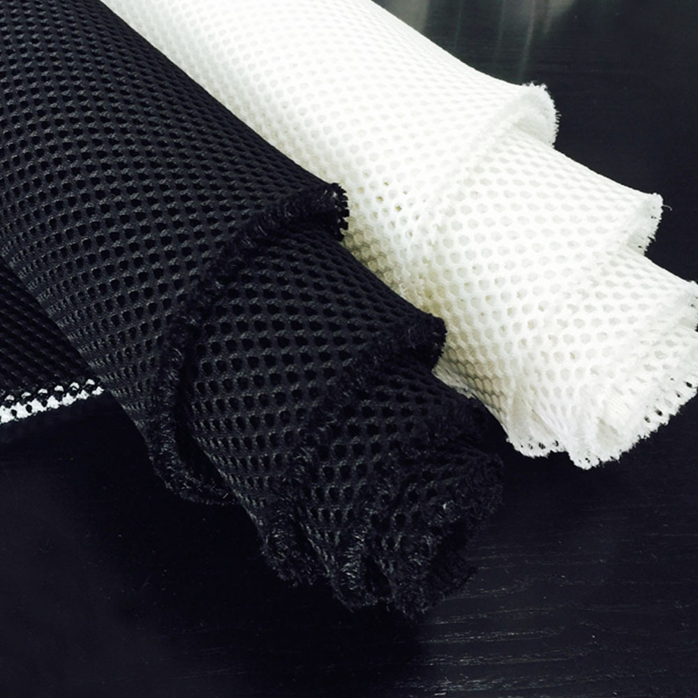 厂家3d床垫材料8mm黑白色芯材加厚三明治网眼布