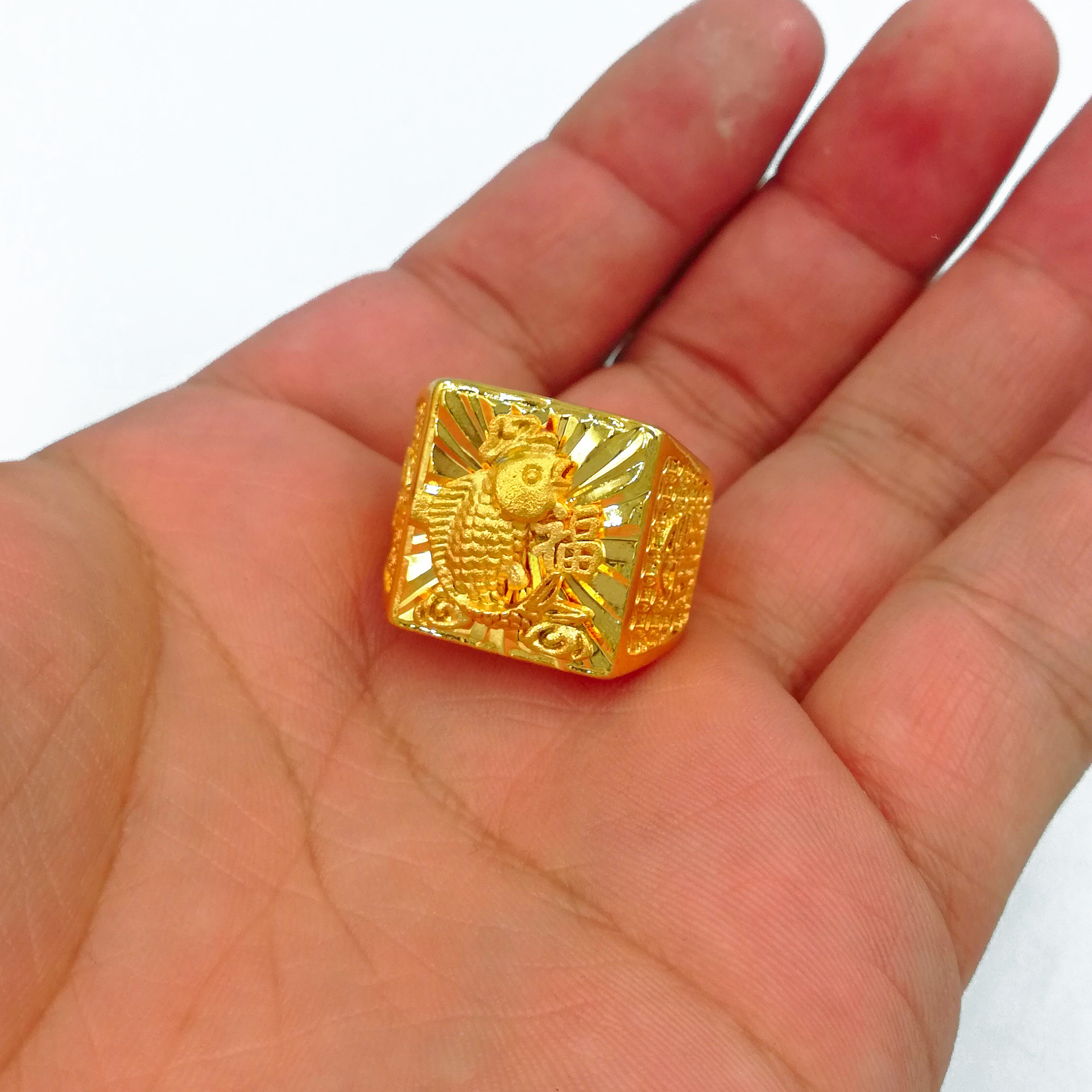 Vietnam sand gold men's ring copper plated gold men's ring steel seal year by year full of fish blessing