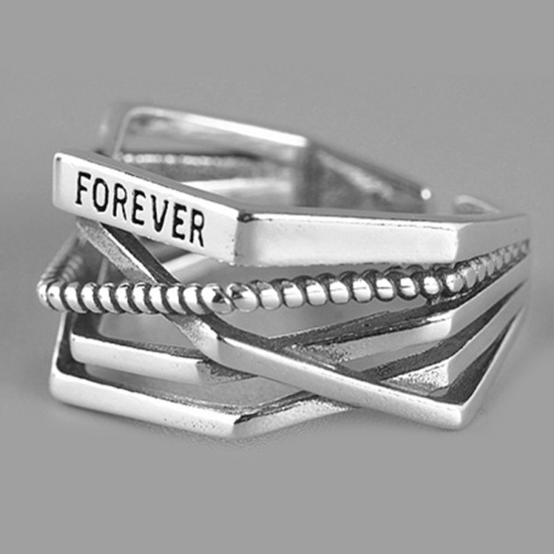 レトロなアルファベットの指輪の組み合わせins韓東大門ヒップホップはs 925銀の英語の指輪の対外貿易の卸売りをめっきします。