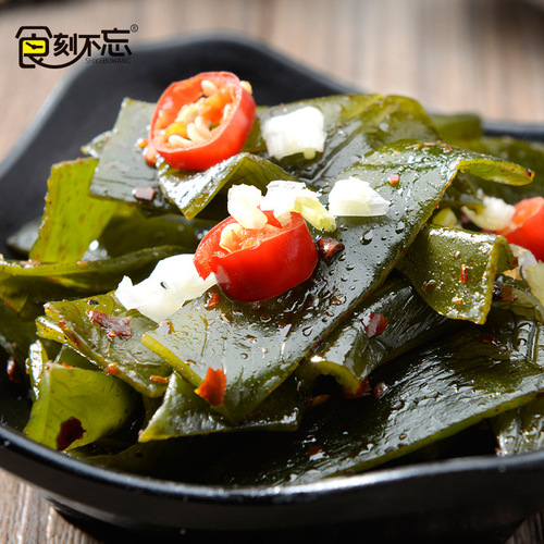 Eat without forgetting individually packaged kelp shredded kelp flakes ready-to-eat boxed aquatic casual spicy snacks manufacturers wholesale
