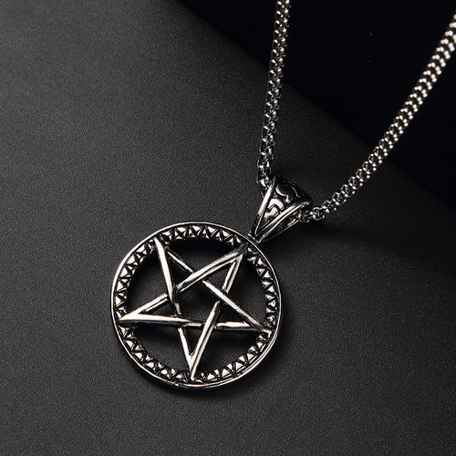 Best-selling Korean-style fashionable versatile five-pointed star pendant with hollow moon design