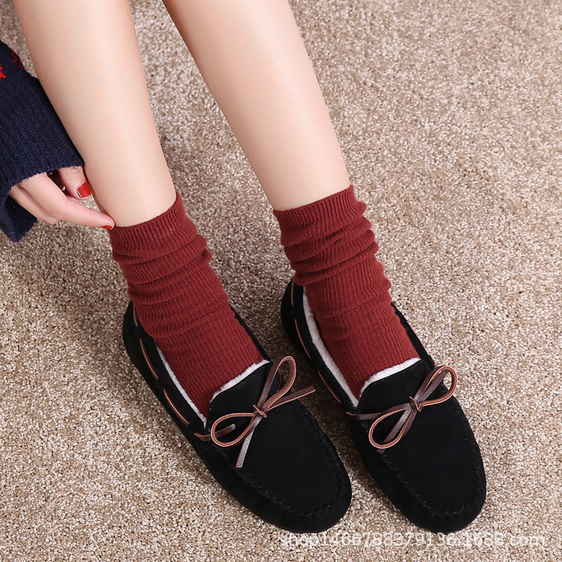 Mocasines de mujer de invierno forrado de lana 2023 nuevos zapatos versátiles de algodón de felpa plana estilo coreano engrosado slip-on zapatos de maternidad
