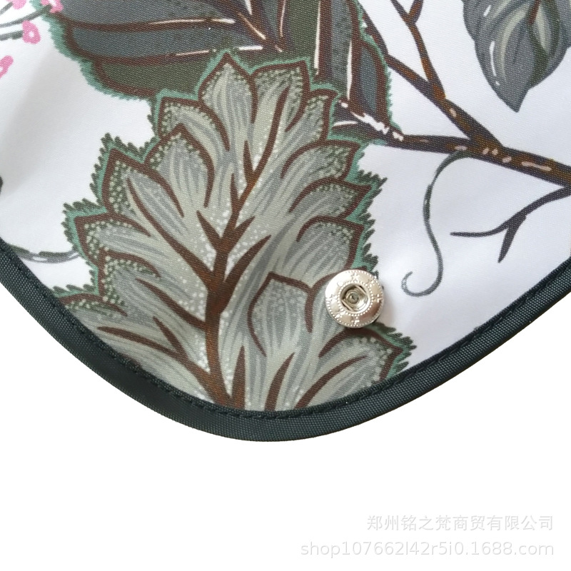 Suministro transfronterizo Adulto babero de alimentos ancianos saliva toalla antifouling impermeable en stock fabricante en stock logotipo imprimible