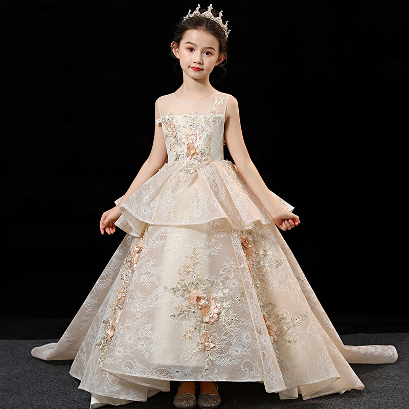 Цвета шампанского