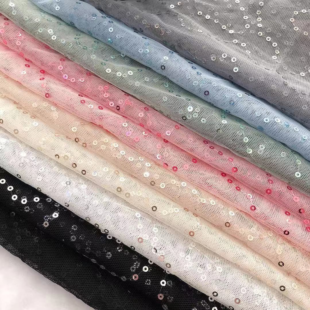 Suministro directo de fábrica pieza de bordado de tela de malla bordado de lentejuelas Hanfu Lolita ropa para niños tela multicolor bordado de lentejuelas en stock
