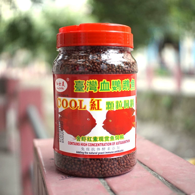 Корм для попугаев Hongshimei COOL Red, 1,5 кг Пеллеты с астаксантином и моллюсками