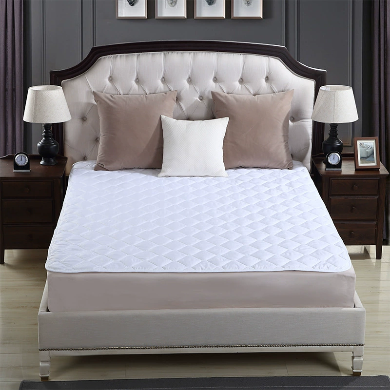 Защитный наматрасник для отелей Carnation, противоскользящий, моющийся, специальный.