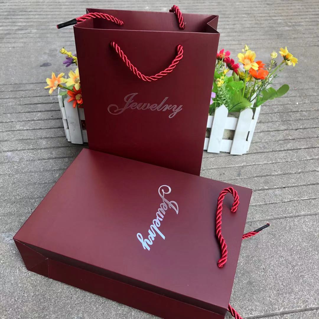 English Jewelry Gift Bag Jewelry Hand Bag Spot Hand Paper Bag Jewelry Bag