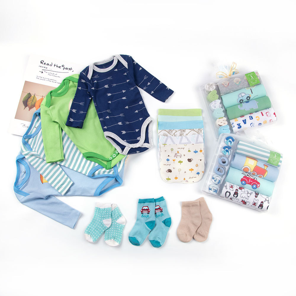 Set de ropa para bebés algodón de mangas largas, toalla pequeña, set de calcetines, cajas de regalo para bebés recién nacidos