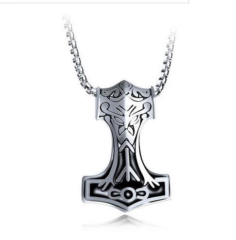 Personalised Thor Hammer Pendant Necklace For Men In Titanium Steel_voghion.com
