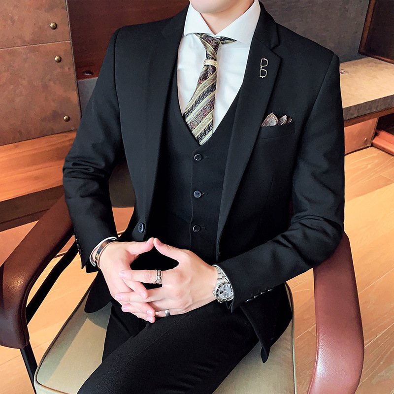 新作メンズスーツ、スタイリッシュな無地麻素材ビジネススーツ、3ピーススーツ、新郎・花婿介添人スーツ、メーカー卸売