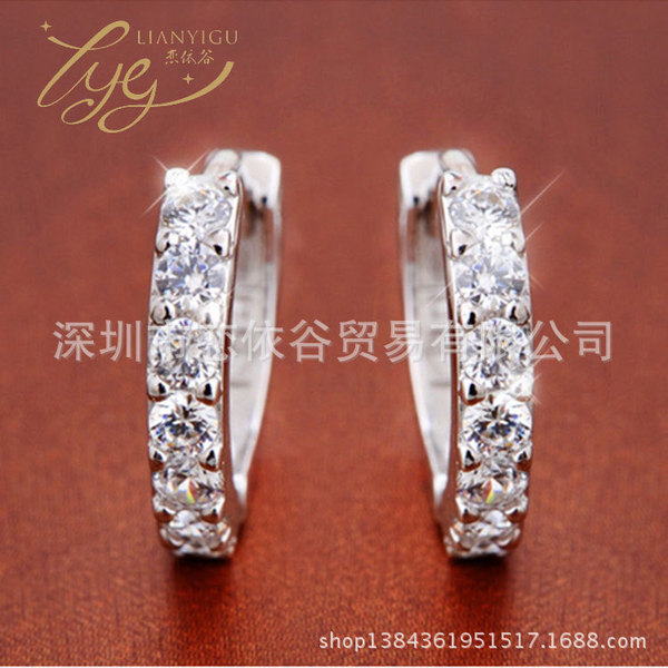 high-end fashionable design earrings with zircon