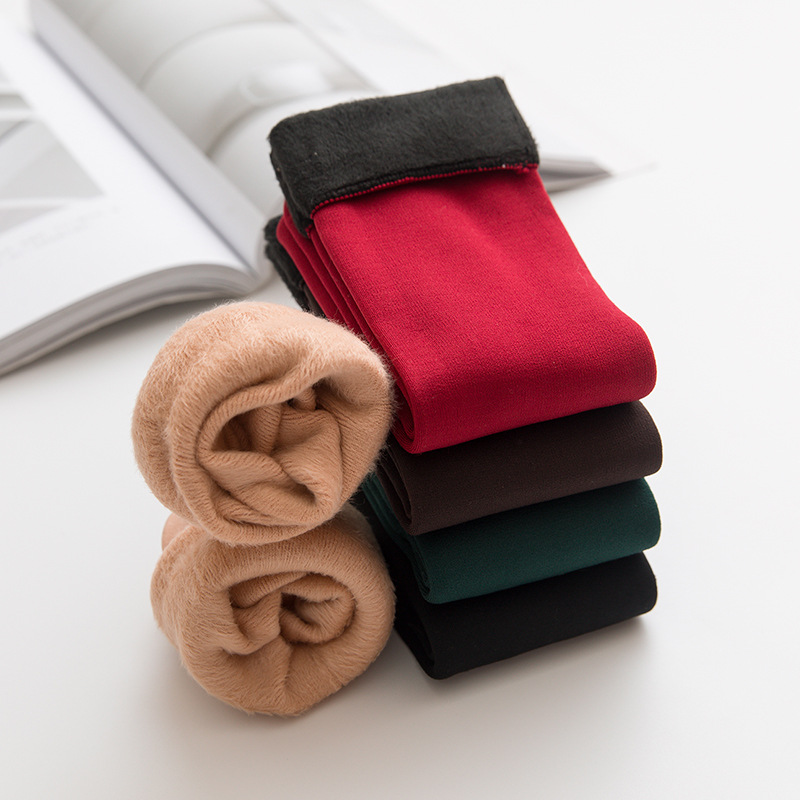 Otoño e Invierno adultos cálidos calcetines de piso hombres y mujeres de moda de color sólido mediados de la pantorrilla calcetines cálidos forrados de lana gruesa calcetines de nieve