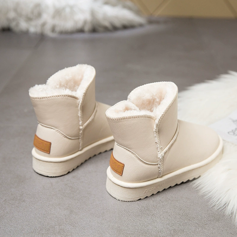Warm polyurethane boots, 2025 years, mid-length