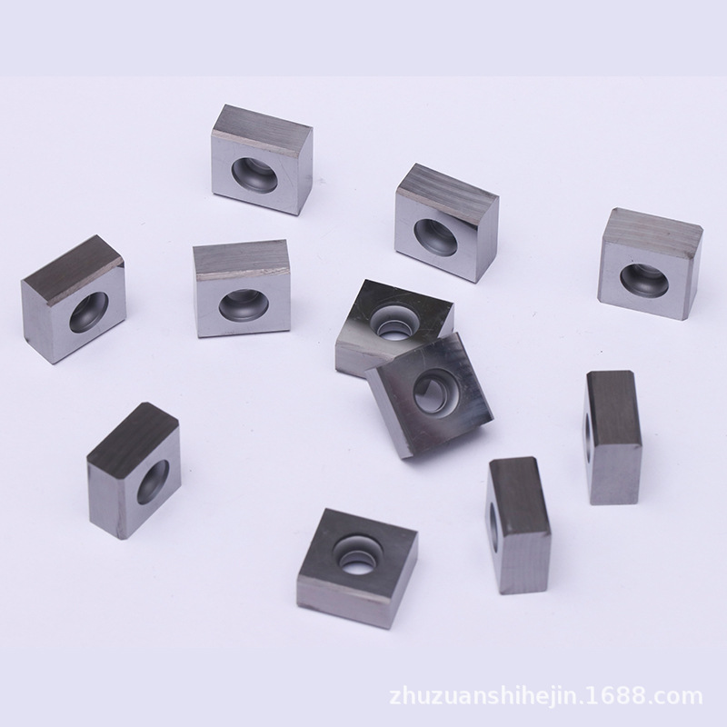 株洲硬质合金可转位立装铣刀片YS25 YS30 YT798 ZP35 S4-334-1