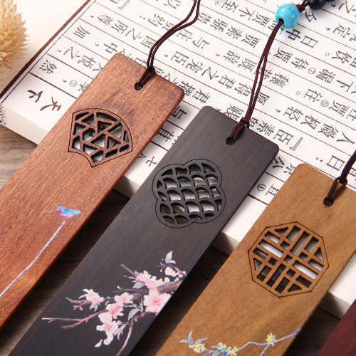 Chinese style wooden bookmarks, national trend cultural and creative gifts, creative and exquisite classical mahogany bookmark gift box set