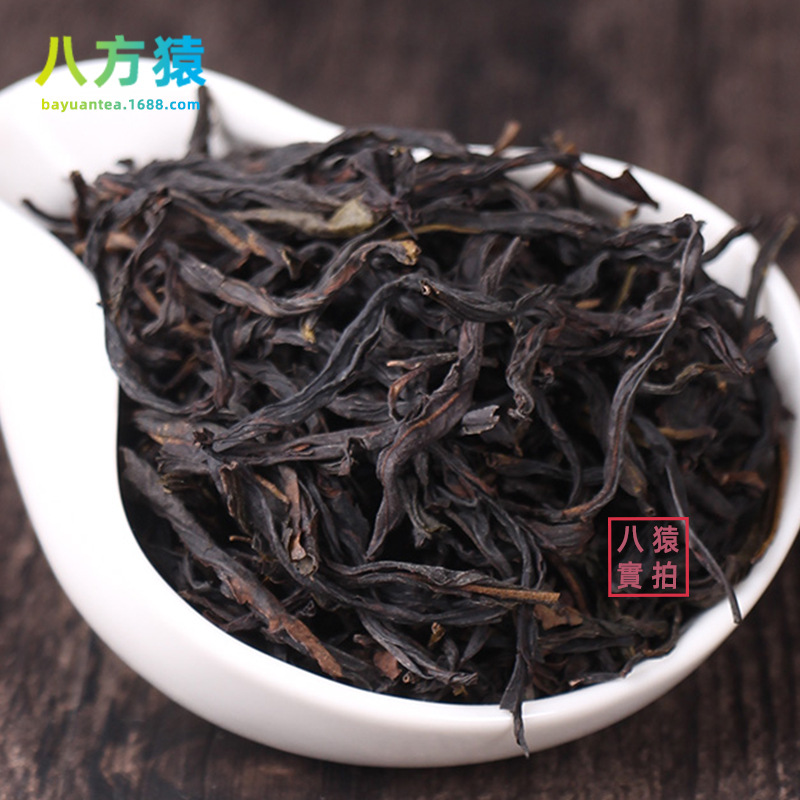 Насыщенный аромат медовой орхидеи (около 380 метров над уровнем моря)