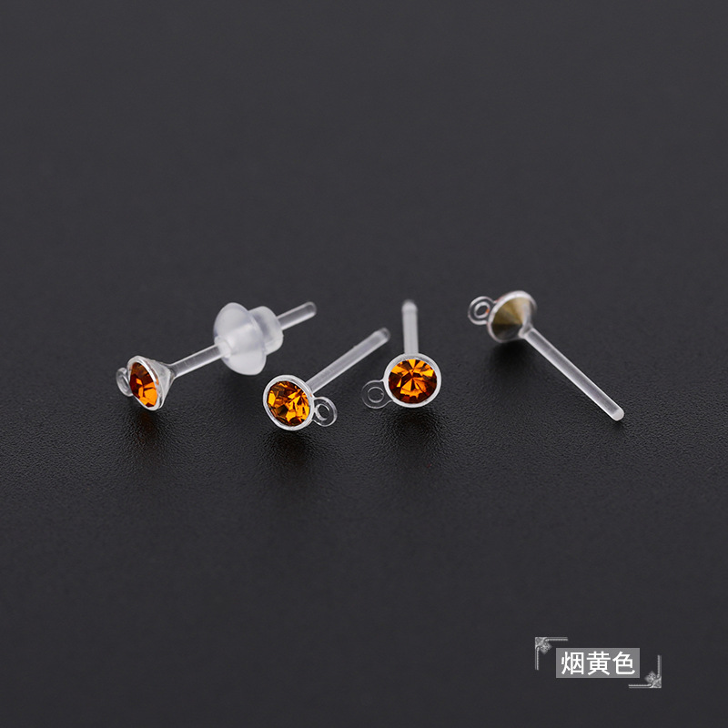 Pointed bottom with diamond cup earrings/smoky yellow rhinestones (including mushroom ear plugs)