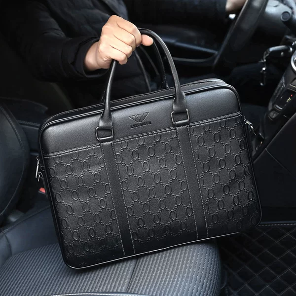 Men's bag handbag men's casual briefcase business shoulder messenger bag cowhide retro computer bag file bag