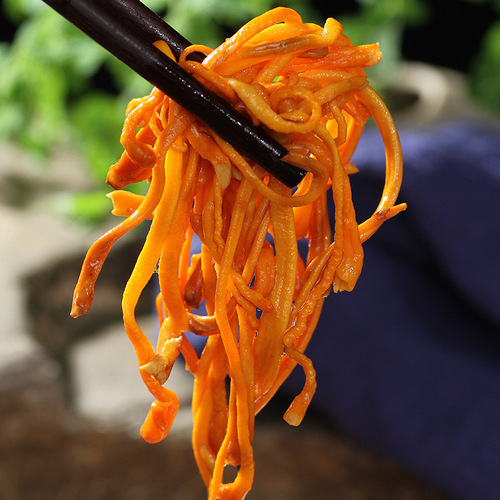Yunnan and Fujian family Yunnan Cordyceps flower solid color no sulfur packaging 138g Cordyceps militaris golden Cordyceps militaris flower