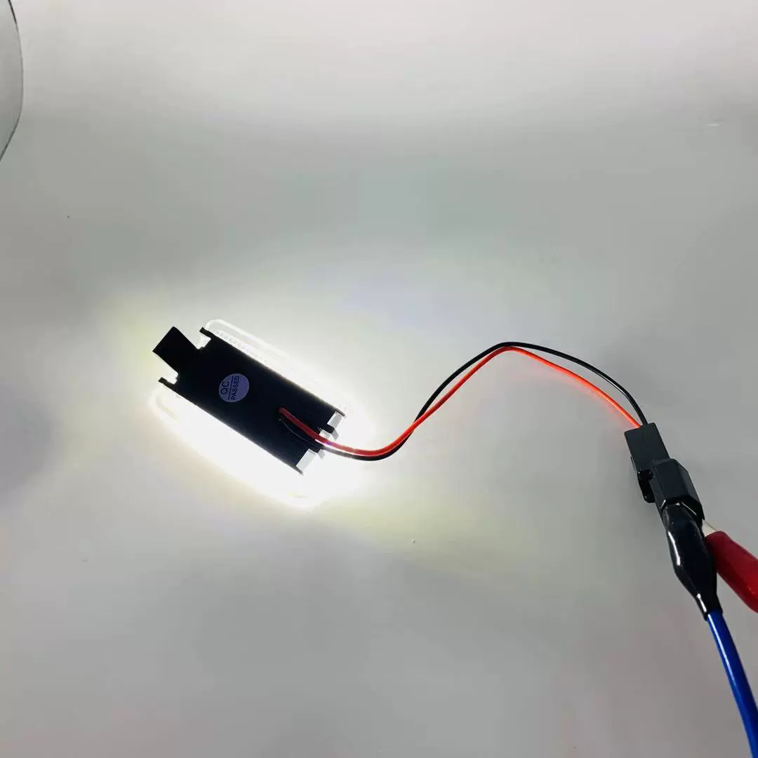 Подходят для Toyota Wish Prius LED-подсветка дверей приветствие