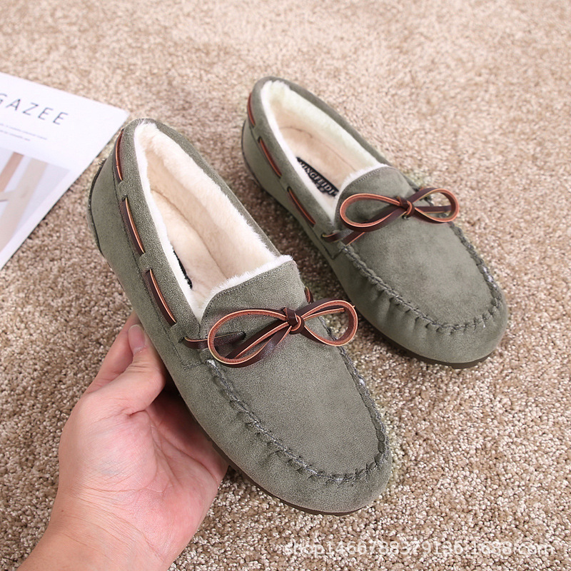 Mocasines de terciopelo de algodón de las mujeres Otoño e Invierno Nuevo color plano a juego arco zapatos de mujer embarazada más tamaño Internet celebridad zapatos de mujer 41-43