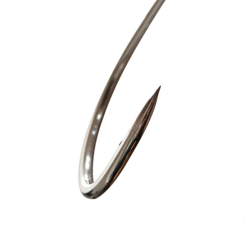 Feathered iron plate hook with bright silk, bulk large-item barbed hook featuring blood grooves—single hook designed for sea fishing and boat fishing, perfect for slow-jigging techniques.