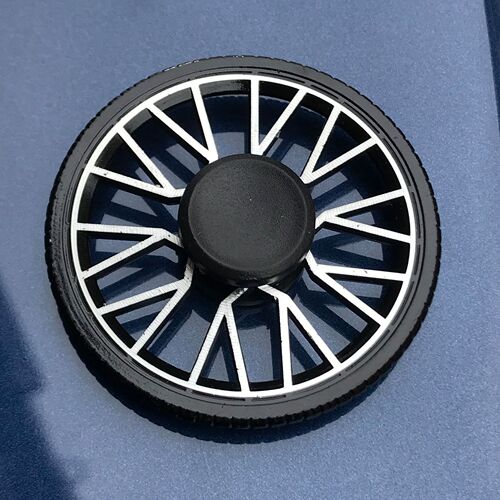Xu Jutao Alloy Wheel Model Alloy Fingertip Top Stress Relief Fingertop Top Wholesale Street Vendor Top