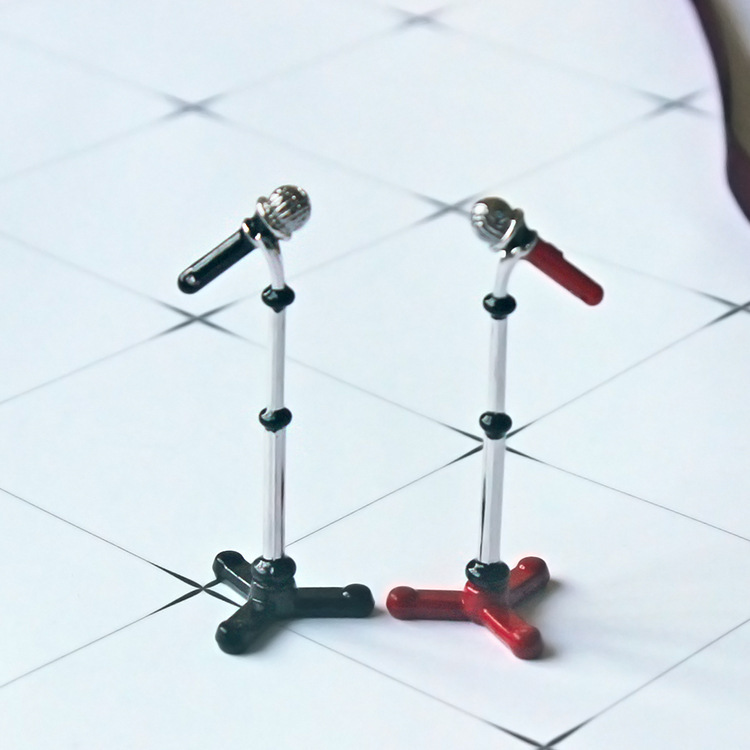 52Dollhouse Doll House Accessories Miniature Model Toy Creative Artificial Mini Short Microphone B226