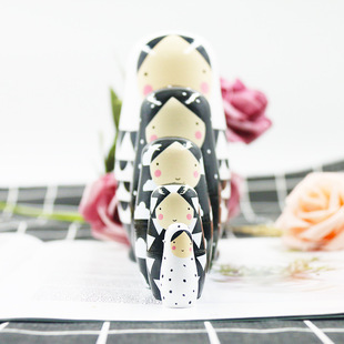 �S�����l���_˹����5�Ӄ�ͯ���Ǻڰ���� ľ�� ins�L�YƷ����Y��