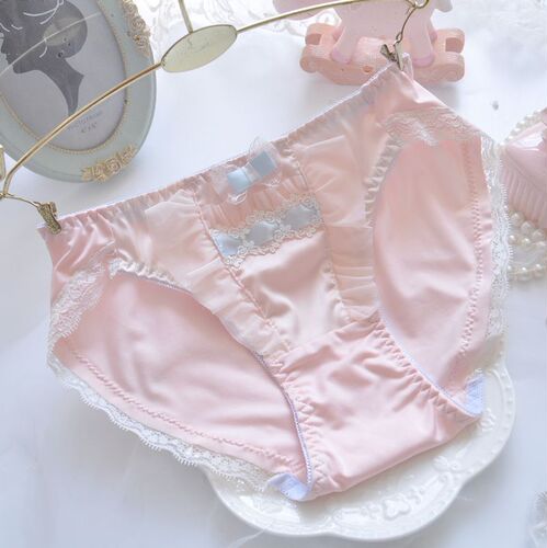 Long-term supply of Japanese fresh multi-color milk silk princess embroidered triangle girl cute women's underwear