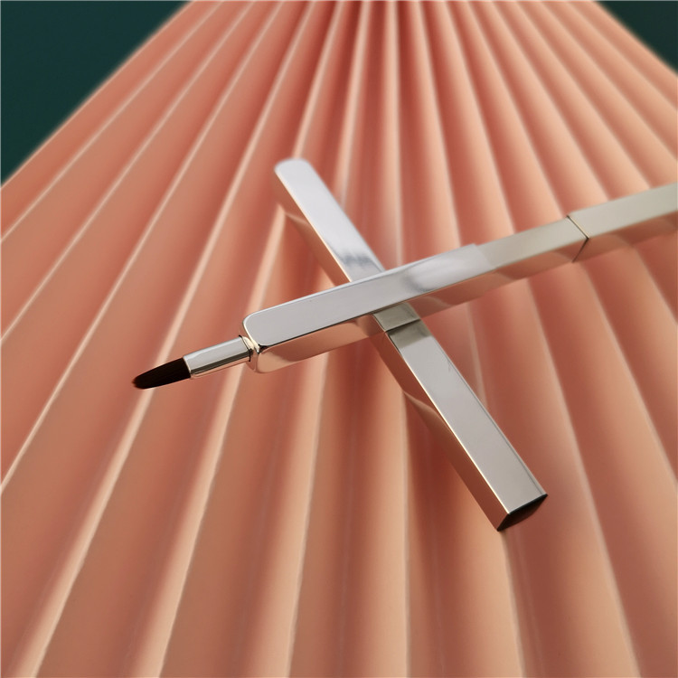 Cepillo de labios retráctil con tapa corrector cepillo de maquillaje cepillo de lápiz labial Cangzhou Factory cepillo de labios herramienta de maquillaje pequeña