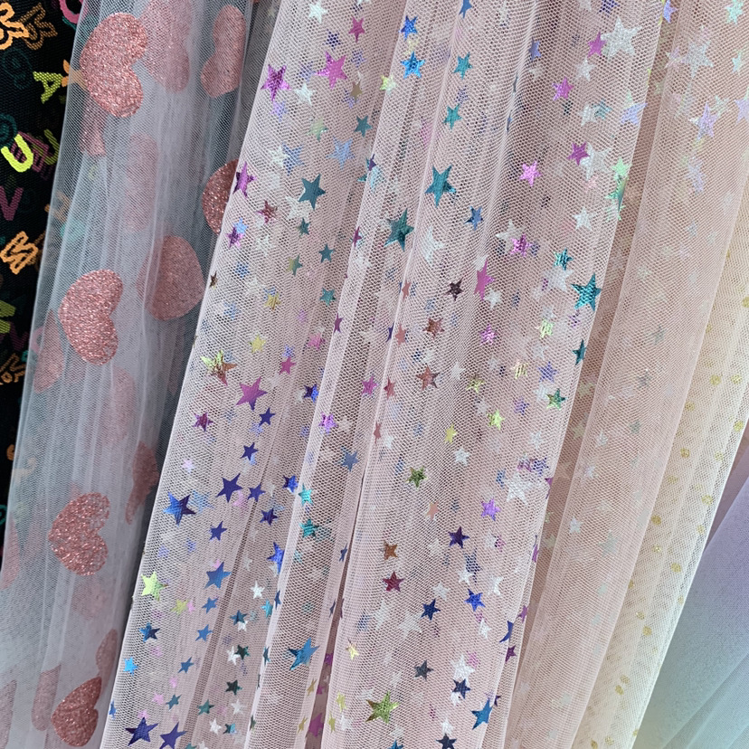 Nueva malla hexagonal malla dorado colorido estrella dorado piña malla gasa falda ropa para niños tela al por mayor
