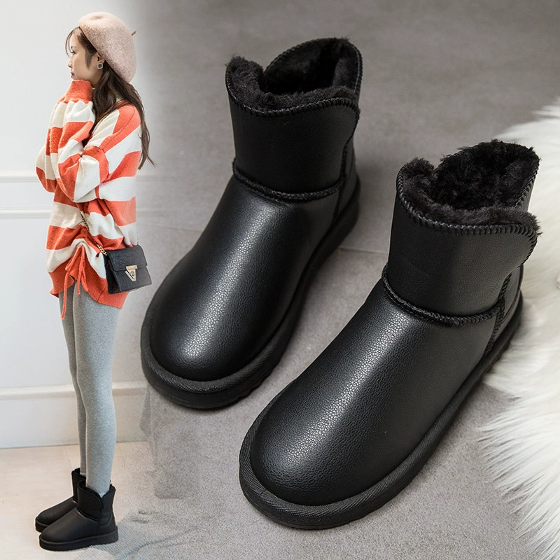 Warm polyurethane boots, 2025 years, mid-length