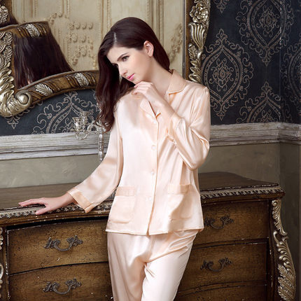 Heavy Weight Mulberry Silk Pajamas Set Spring and Autumn Long Sleeve 100% Mulberry Silk Pajamas Set Home Wear Women Special Price Heavy Weight Mulberry Silk Pajamas Set Spring and Autumn Long Sleeve 100% Mulberry Silk Pajamas Set Home Wear Women Special Price