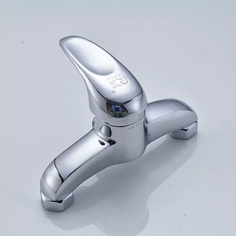 全铜 暗装 太阳能淋浴阀 直杆淋浴 冷热水龙头 带上水功能