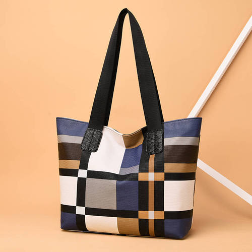 Bestselling tote bag fashion shoulder bag large capacity handbag women's bag commuting bag checkered large women's bag