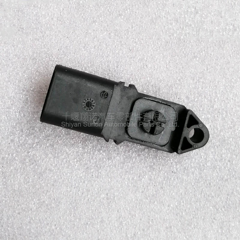Двигатель Cummins ISF2.8 датчик давления 4076493 2897331 3330143 3330144