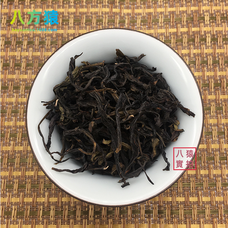 Аромат медовой орхидеи (около 300 метров над уровнем моря)